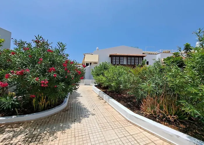 Lägenhet Heated Pool In Front Of A