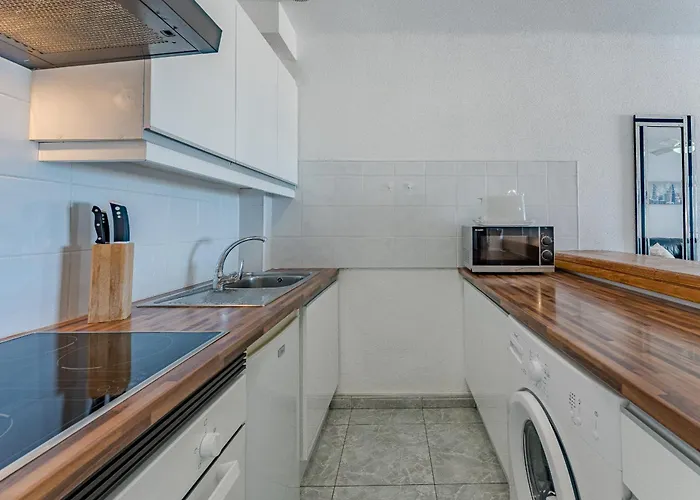 Heated Pool In Front Of A Lejlighed *