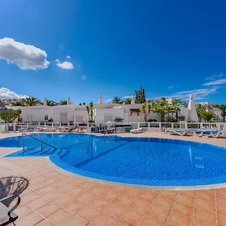 Апартаменты Heated Pool In Front Of A *